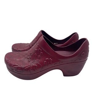 Dansko Red Rubber Floral Heel Slip-On Pixie Clogs Embossed Women's size 39 / 8.5